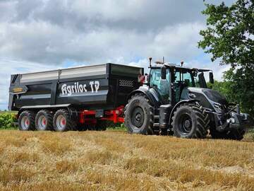 AGRILOC TP, spécialiste de la location de tracteurs TP.